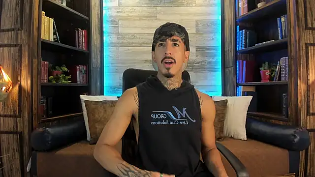 Snapshot of Donovan_Desmond chatting on October 9, 7:58 pm Donovan Desmond online show from October 9, 7:58 pm