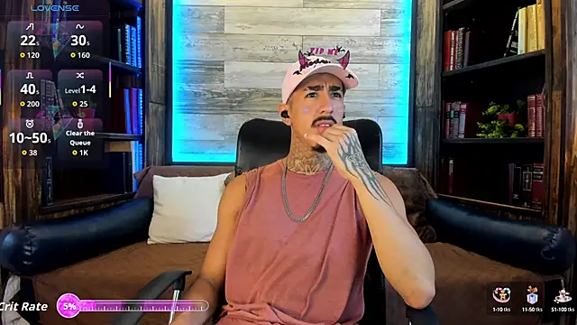 Snapshot of Donovan_Desmond chatting on October 7, 8:32 pm Donovan Desmond online show from October 7, 8:32 pm