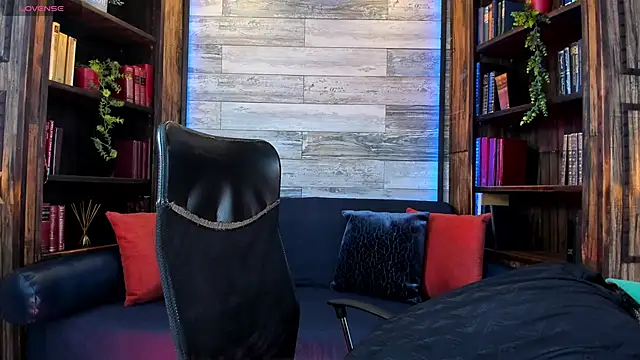 Donovan Desmond online show from March 24, 7:47 pm