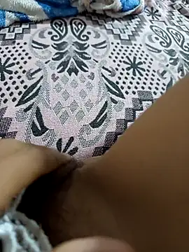 Snapshot of hendy692 chatting on November 8, 2:04 am hendy692 online show from November 8, 2:04 am