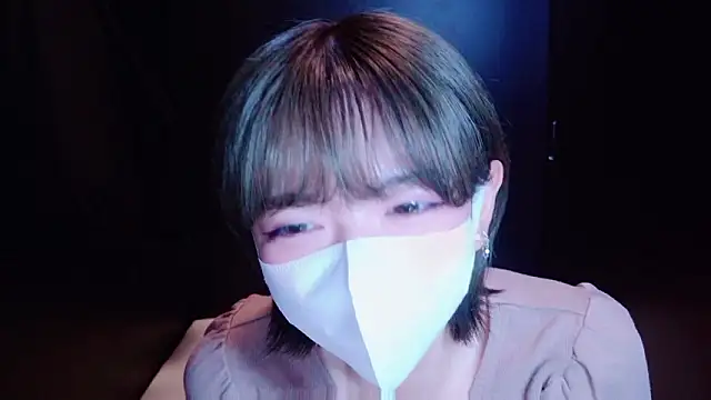 Azusa DoMybest online show from November 15, 1:31 am