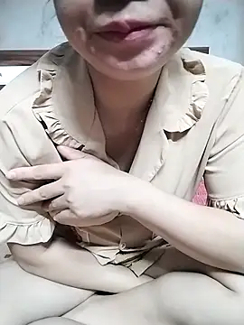 Snapshot of Mie_rose chatting on September 18, 1:58 pm Mie rose online show from September 18, 1:58 pm