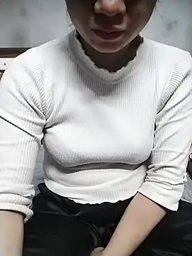 Mie rose online show from November 4, 1:09 am