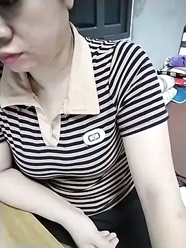 Mie rose online show from April 14, 2:16 am