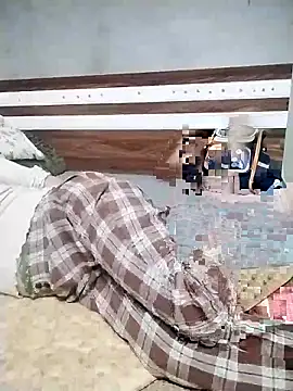 Mie rose online show from December 4, 2:27 pm