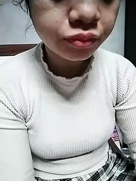 Mie rose online show from February 19, 1:41 pm