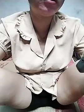 Snapshot of Mie_rose chatting on September 27, 2:12 pm Mie rose online show from September 27, 2:12 pm