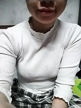 Mie rose online show from January 14, 1:04 pm