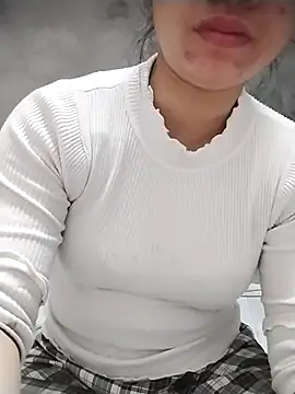 Mie rose online show from November 2, 12:54 pm