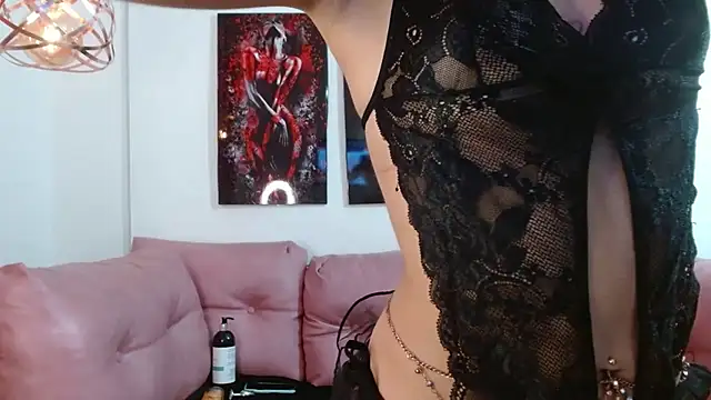 Miahotcs1 online show from November 26, 1:33 pm