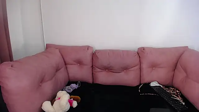 Miahotcs1 online show from May 12, 1:17 pm