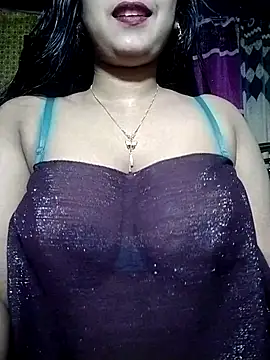 Snapshot of Hot-Hot chatting on January 8, 4:07 am Hot-Hot online show from January 8, 4:07 am