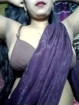 Snapshot of Hot-Hot chatting on January 13, 4:11 pm Hot-Hot online show from January 13, 4:11 pm