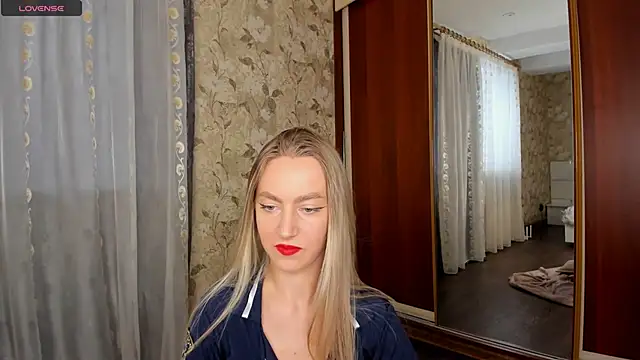 mishapallmer online show from November 22, 8:46 am