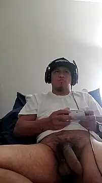 Snapshot of Caramelcumm0093 chatting on October 25, 3:49 am Caramelcumm0093 online show from October 25, 3:49 am