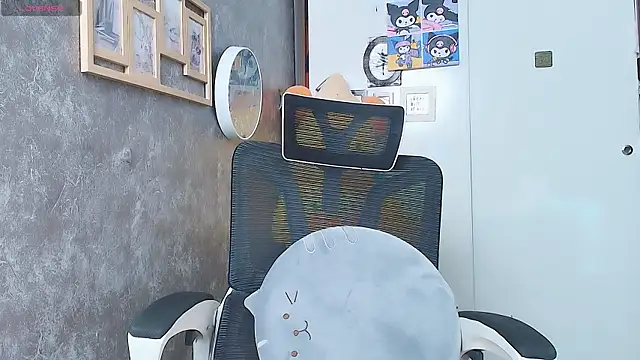 Mika Kasumi online show from October 15, 6:00 am