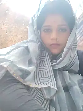 Sapna Love143 online show from September 29, 1:12 am
