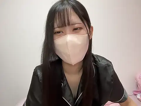 Snapshot of noa_uxu chatting on November 8, 11:14 am noa uxu online show from November 8, 11:14 am