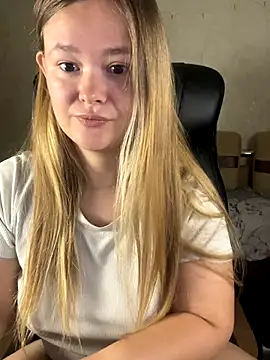 CaramelleSugar  online show from October 17, 6:10 pm