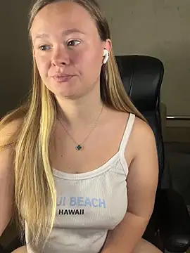 CaramelleSugar  online show from October 3, 7:04 pm