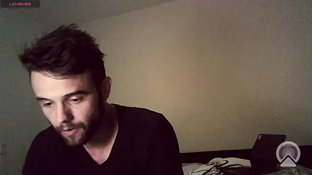 Snapshot of squirtproff chatting on September 8, 7:24 pm squirtproff online show from September 8, 7:24 pm