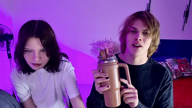 Bonnie And C1yde online show from January 19, 2:21 pm