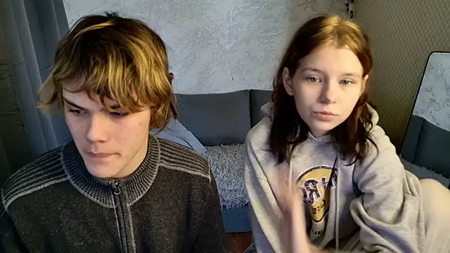 Bonnie And C1yde online show from April 29, 5:22 am