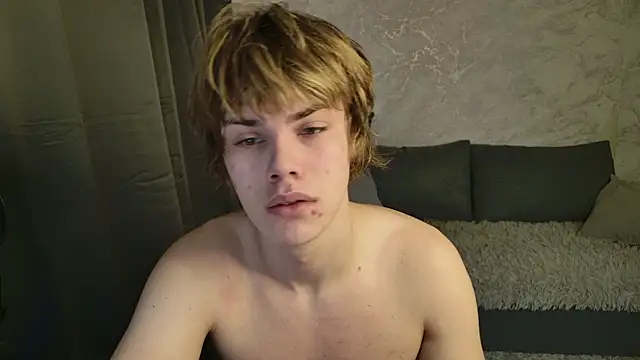 Bonnie And C1yde online show from March 4, 5:04 am