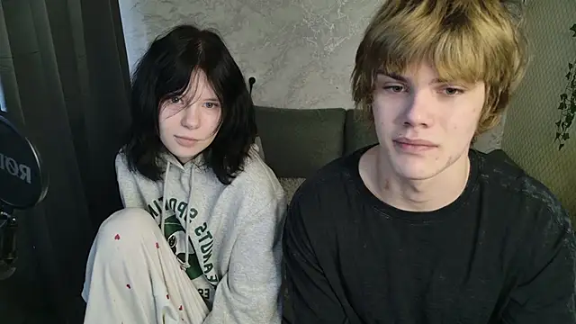 Bonnie And C1yde online show from March 22, 5:10 am