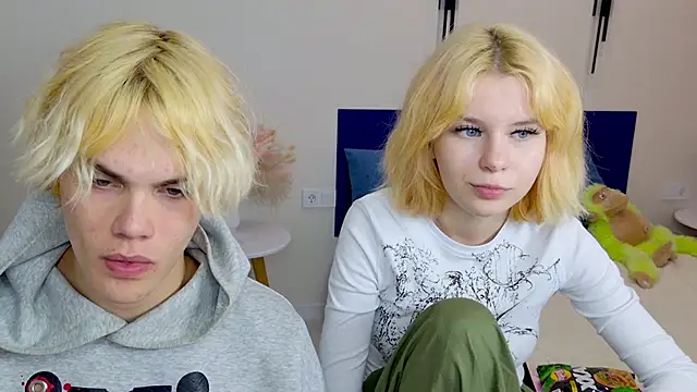 Bonnie And C1yde online show from October 2, 5:05 pm