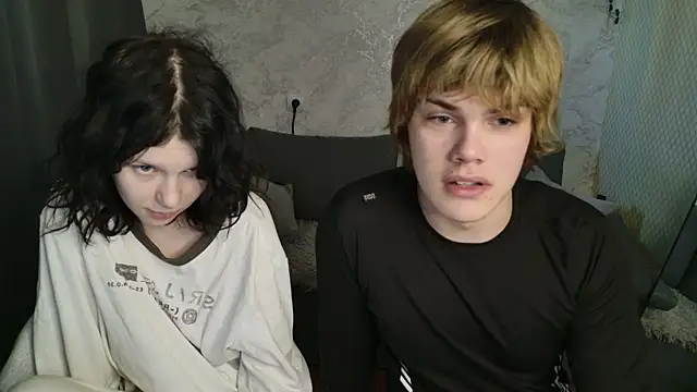 Bonnie And C1yde online show from March 31, 5:09 am