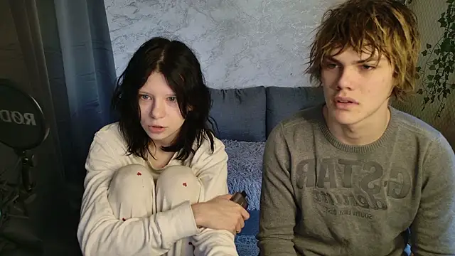 Bonnie And C1yde online show from March 15, 5:14 am