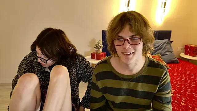 Bonnie And C1yde online show from January 11, 2:24 pm