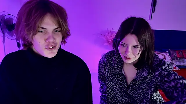 Bonnie And C1yde online show from January 18, 2:20 pm