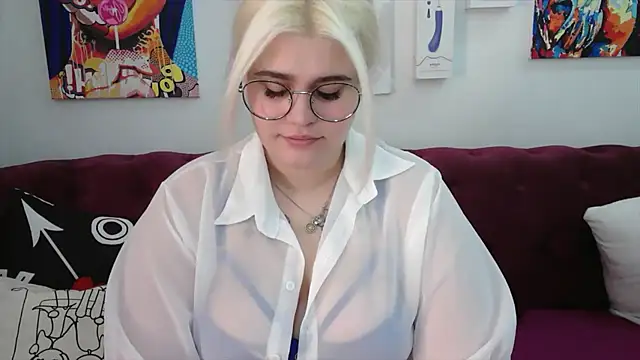Amber Monro online show from September 25, 1:55 am
