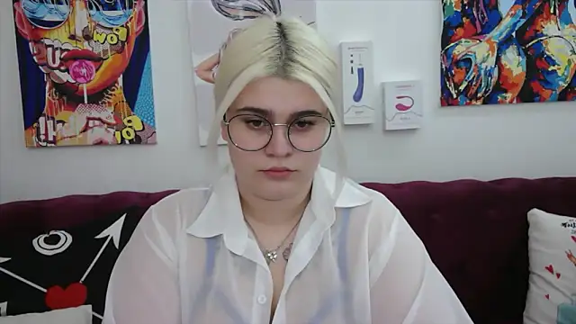 Amber Monro online show from October 8, 3:52 am