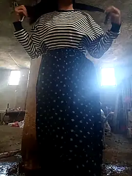 Snapshot of ezgi2545 chatting on March 2, 6:58 am ezgi2545 online show from March 2, 6:58 am