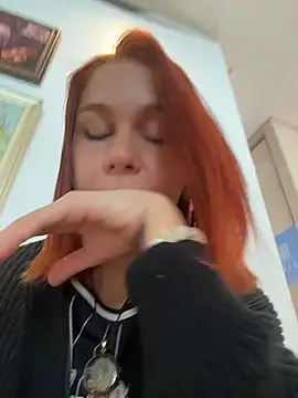 Snapshot of RosieSecret chatting on May 16, 8:02 am RosieSecret online show from May 16, 8:02 am