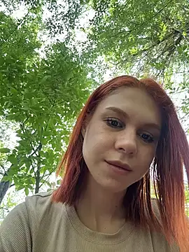 Snapshot of RosieSecret chatting on May 14, 8:00 am RosieSecret online show from May 14, 8:00 am