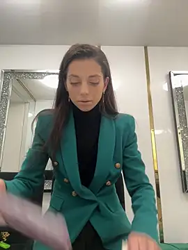 EllyLynn online show from March 13, 6:46 pm