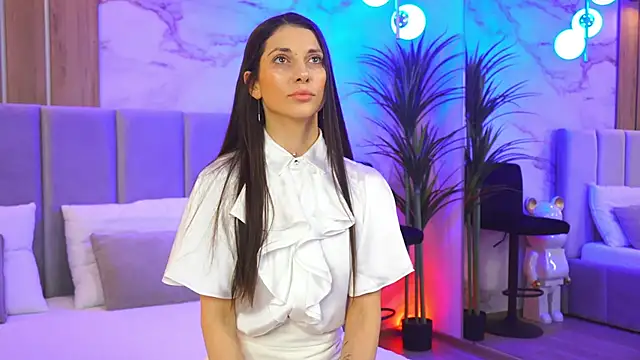 EllyLynn online show from March 20, 7:59 pm