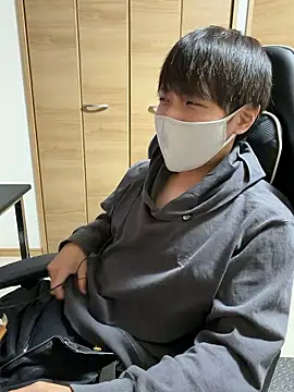 jiji9253 online show from March 29, 12:40 pm