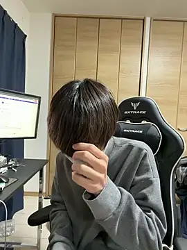 jiji9253 online show from March 11, 12:10 pm