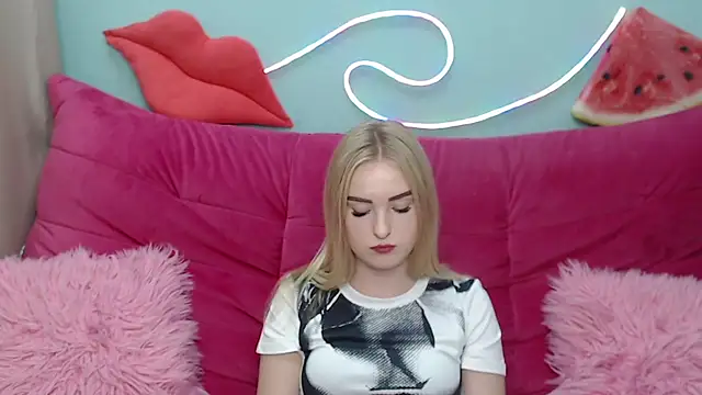 SofySofty online show from November 18, 5:55 am