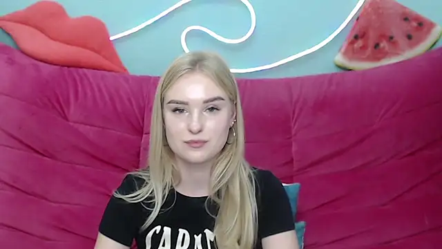 SofySofty online show from November 7, 6:01 pm