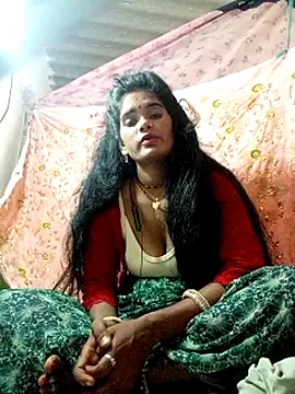 Snapshot of Kiran12xxx chatting on October 15, 3:16 am Kiran12xxx online show from October 15, 3:16 am
