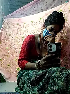 Snapshot of Kiran12xxx chatting on October 16, 4:26 pm Kiran12xxx online show from October 16, 4:26 pm