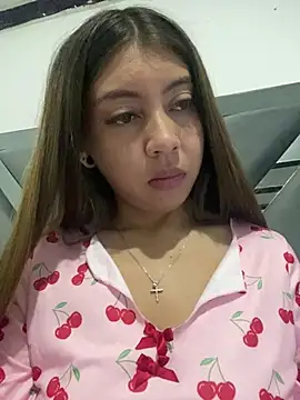 Sara-cooper2 online show from February 14, 3:34 pm