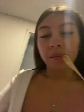 Sara-cooper2 online show from January 9, 9:00 pm