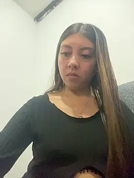 Sara-cooper2 online show from February 22, 10:33 pm